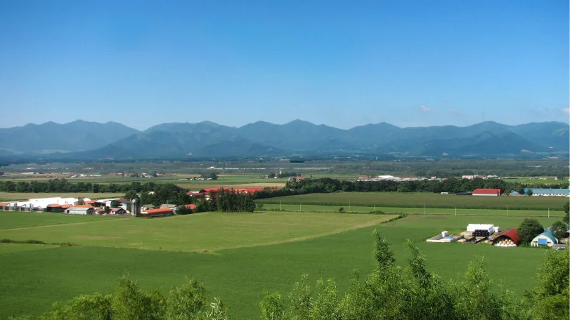 十勝清水町の農地と日高山脈